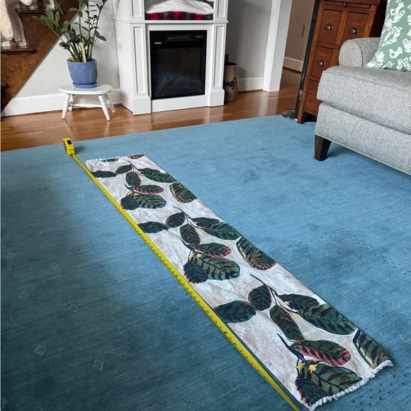 Table Runner - Picture 6 of 16